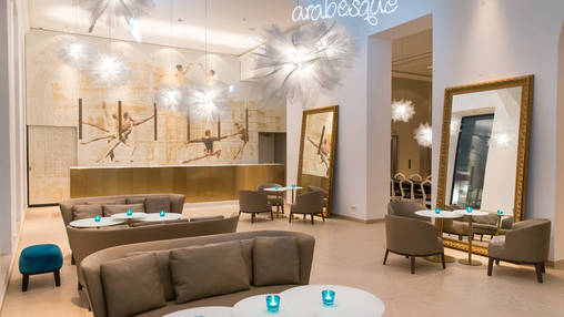 MOTEL ONE - Vienna Staatsoper